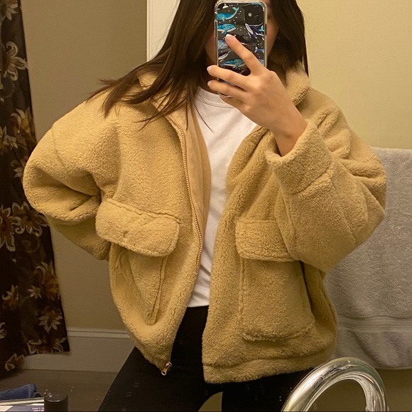 Urban Outfitters Teddy Coat - Picture 1 of 8